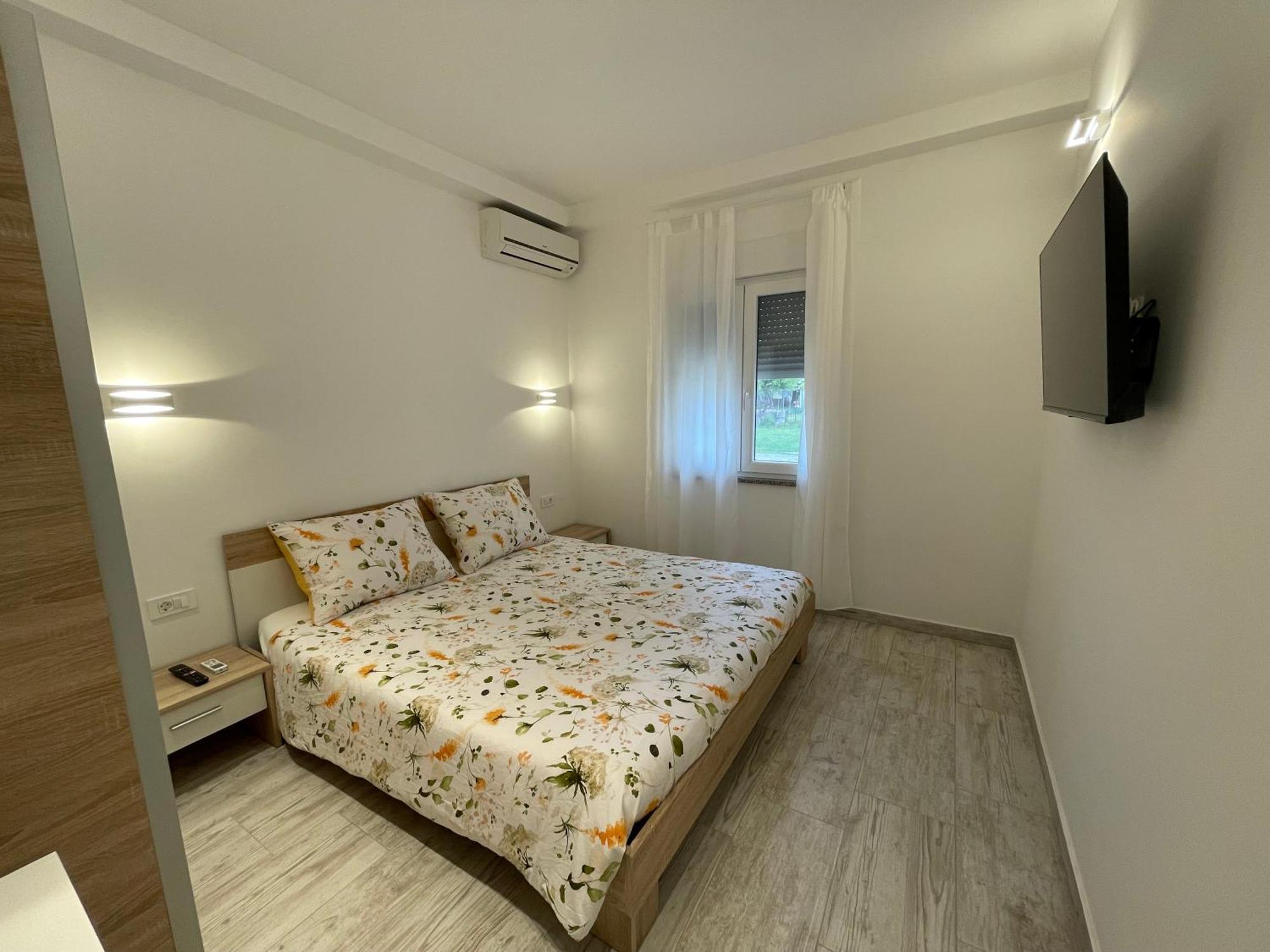 Apartments Demarin Medulin Exterior photo